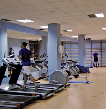 Sala fitness Complexo Carballo Calero