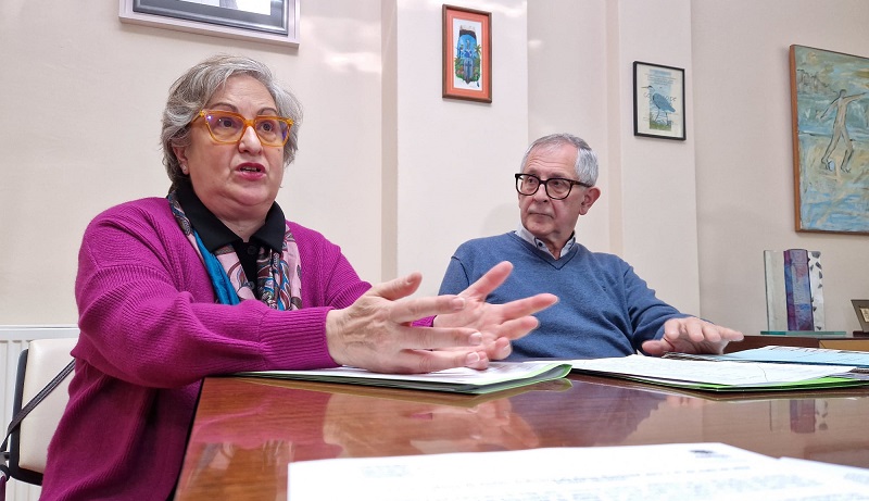 Belén Lendoiro e Evencio Ferrero presentaron os asuntos do pleno