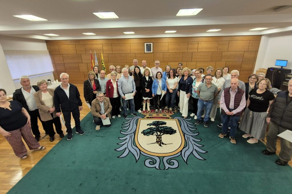 clausura escola de informática para maiores de 60 anos 2025