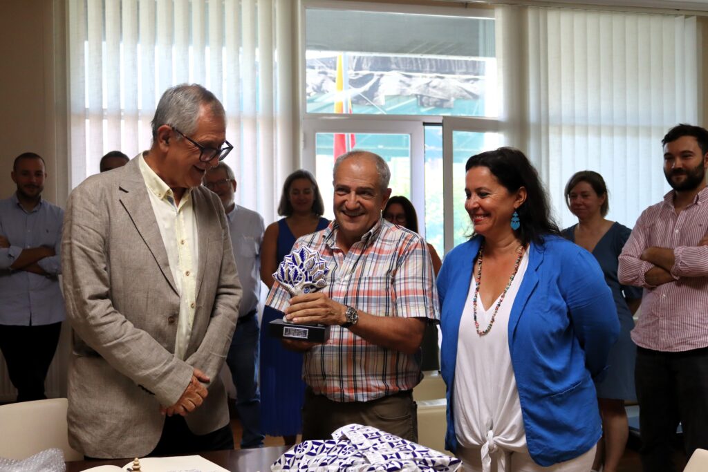 Recepción a Alfonso Gómez Cruz, alcalde de Xenebra