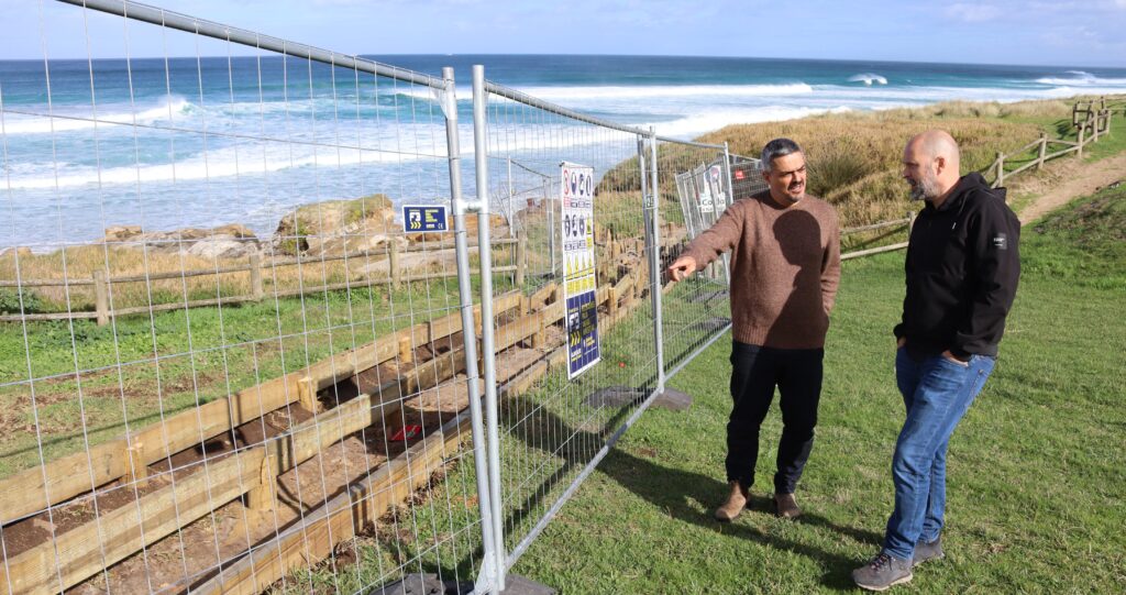 Obras pasarelas Razo e Pedra do Sal