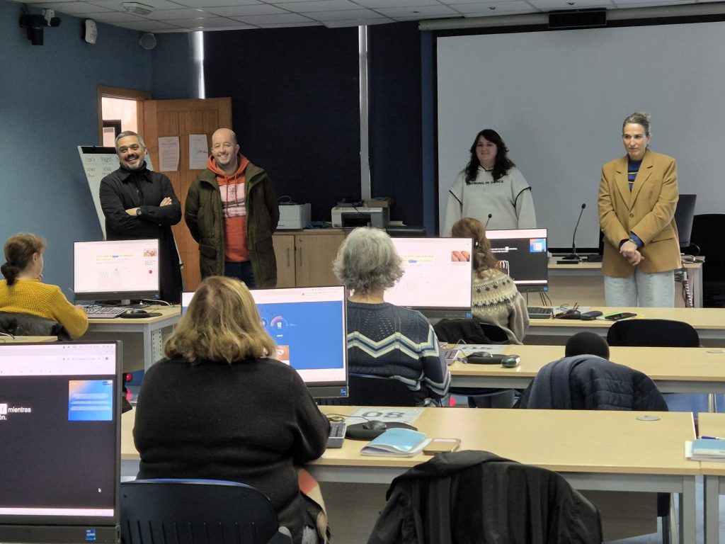 escola de informática - aula cemit - programa remocea