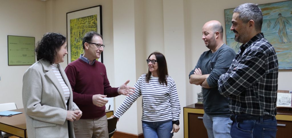 Carballo promoverá o emprego das persoas con diversidade funcional con Inserta Emprego